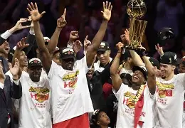 窗口期多伦多猛龙扳平良机：意大利杯节点到来，态度坚定，更衣室氛围转暖的简单介绍-爱游戏app